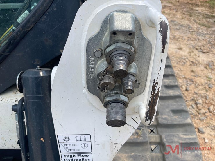2019-bobcat-t770-image-14
