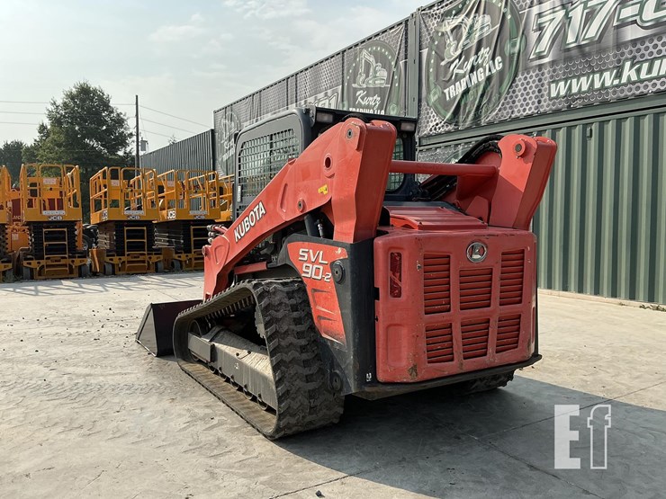 2014-kubota-svl90-2-image-2