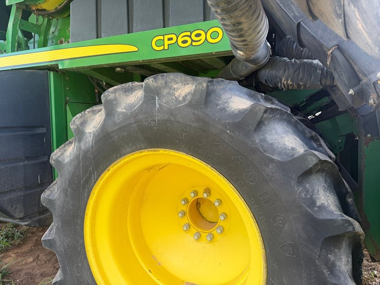 2015-john-deere-cp690-image-13