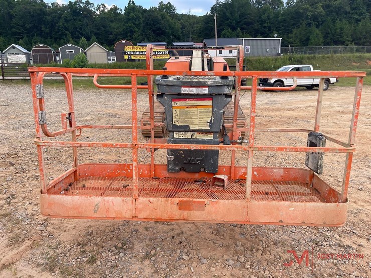 2005-jlg-600sc-image-13