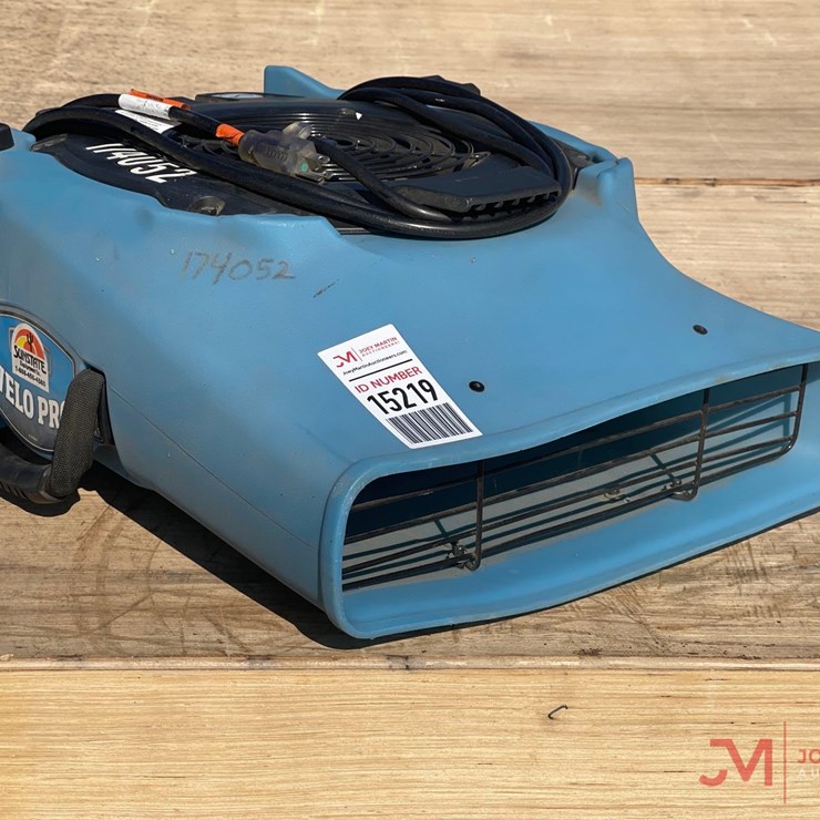VELOPROELECTRIC CARPET DRYER