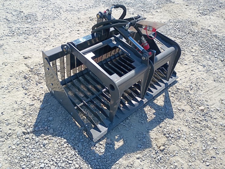 #l85-056-•-landhonor-rock-grapple-mini-skid-steer-attachment-image-8
