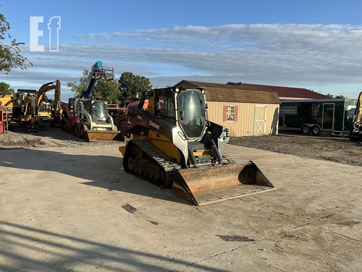 2021-deere-333g-image-6