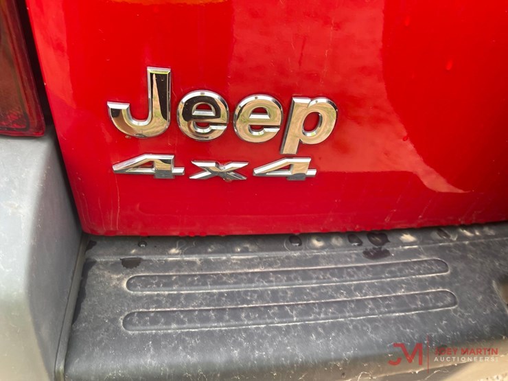 2005-jeep-liberty-image-13