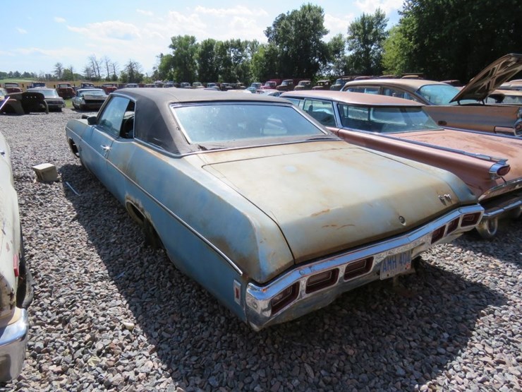 1969-chevrolet-impala-2dr-ht-image-3