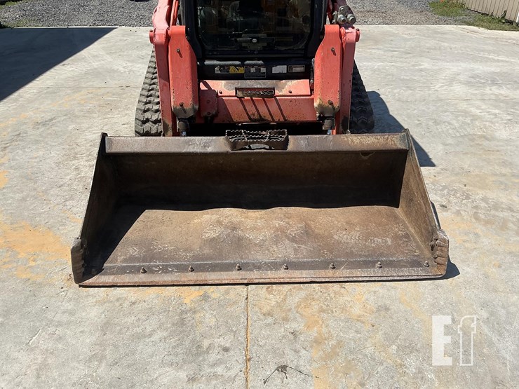 2017-kubota-svl75-2-image-11