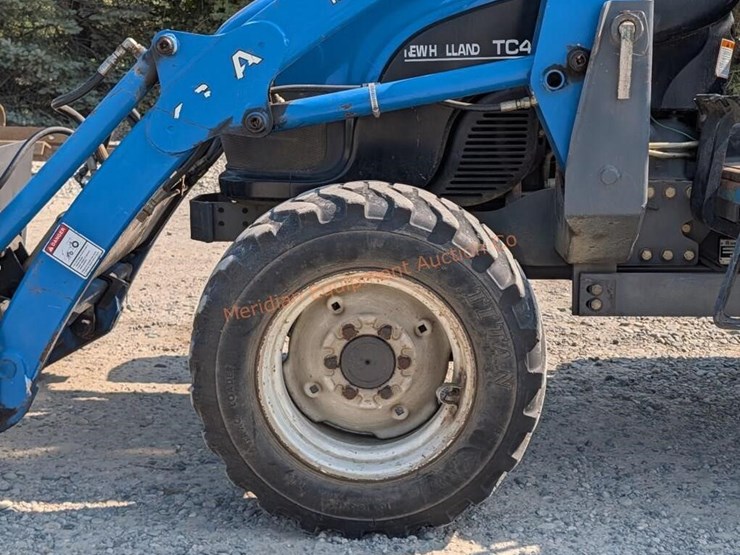 new-holland-tc45d-image-17