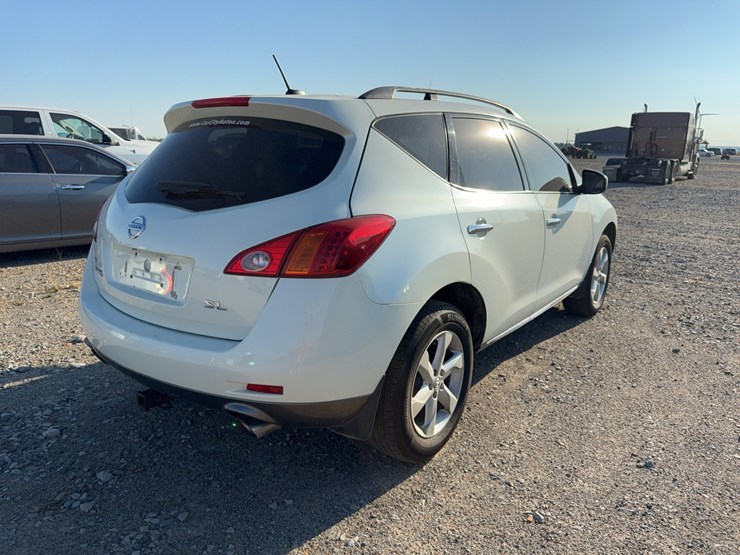 2009-nissan-murano-image-3