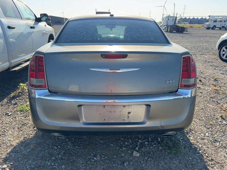#49682-•-2012-chrysler-300-sedan-2c3ccacg8ch307925-inv#49682-image-9