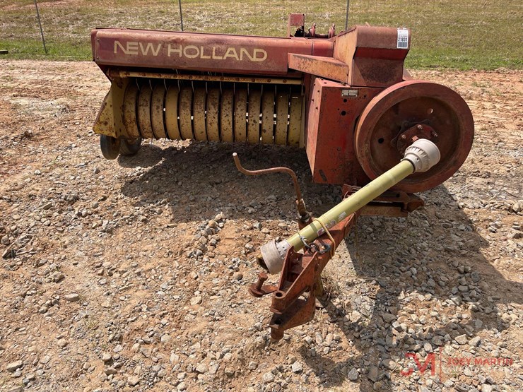 new-holland-273-image-8