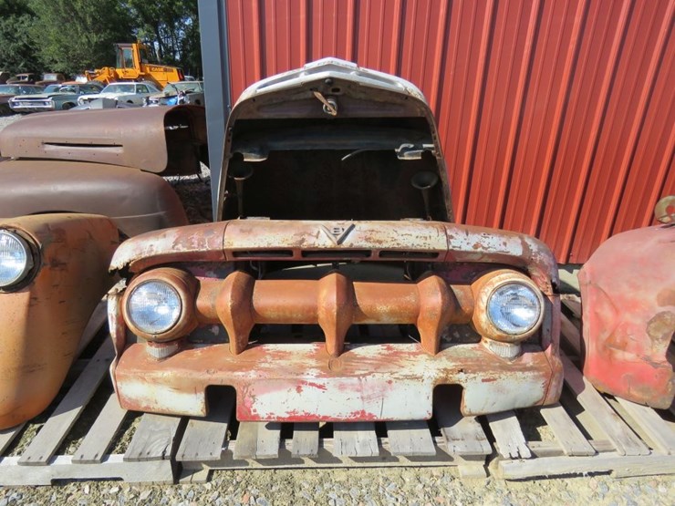 1940's-ford-pickup-front-clip-image-1