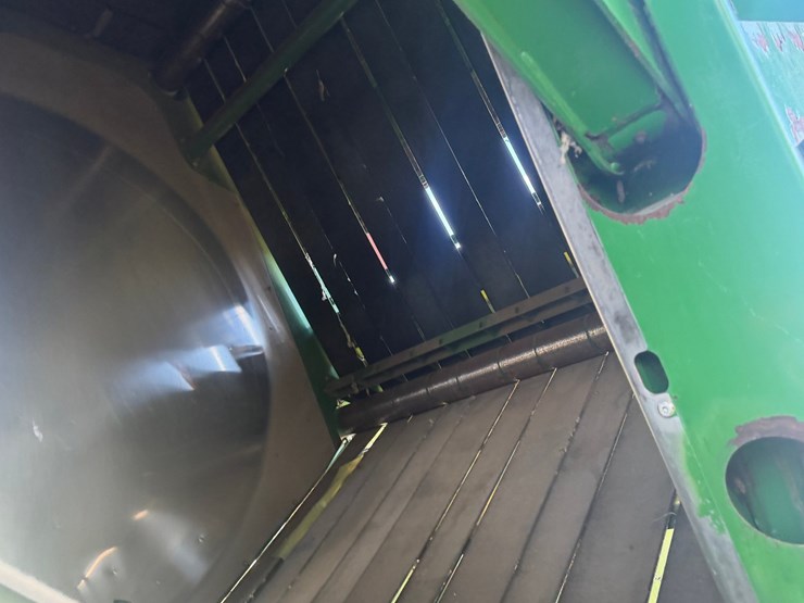 2015-john-deere-cp690-image-44