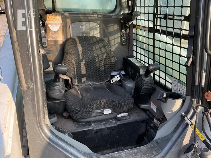 2020-bobcat-t770-image-14
