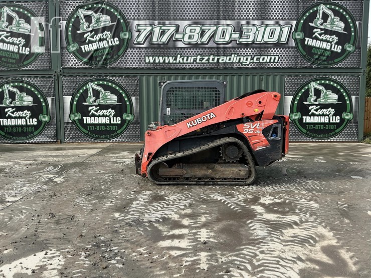 2017-kubota-svl95-2-image-1