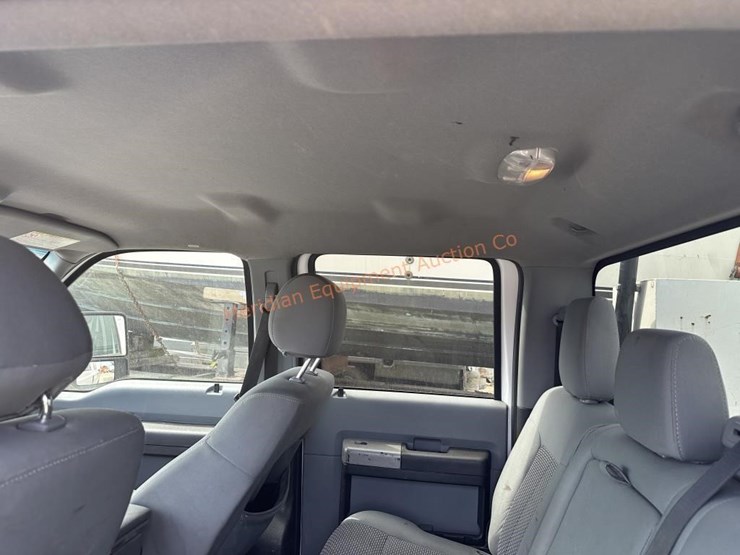 2016-ford-f350-xlt-image-18