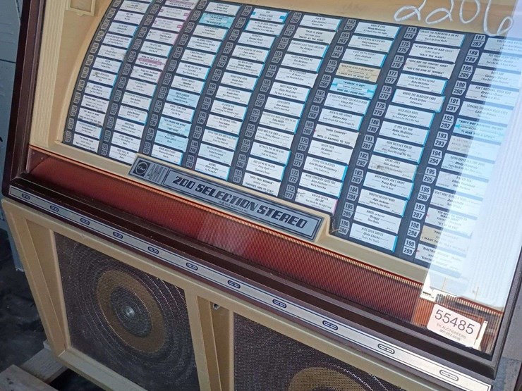 ami-200-selection-jukebox-w/-records-image-4