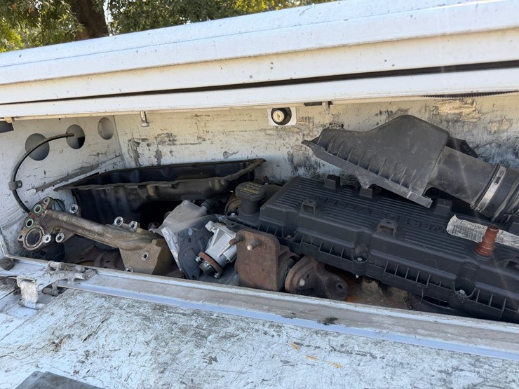 2012-ford-f350-image-48