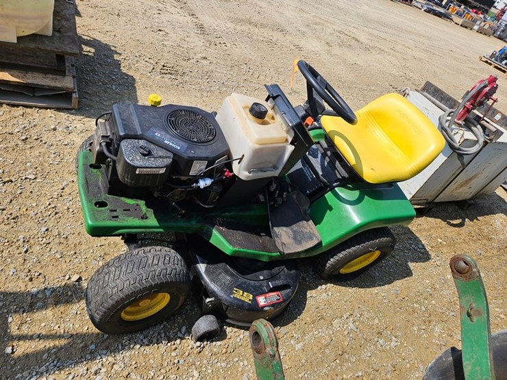 john-deere-la-image-2