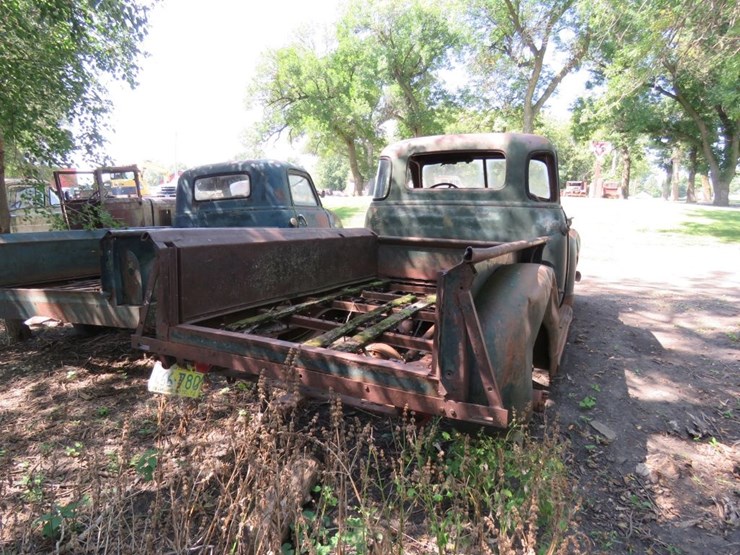 1949-gmc-1/2-ton-5-window-cab-pickup-image-3