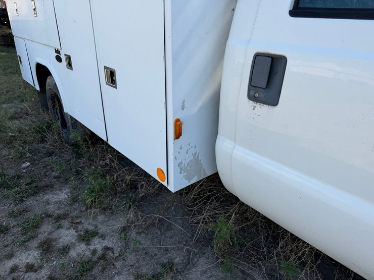 2012-ford-f350-image-41
