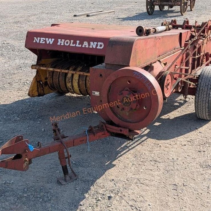 NEW HOLLAND 268