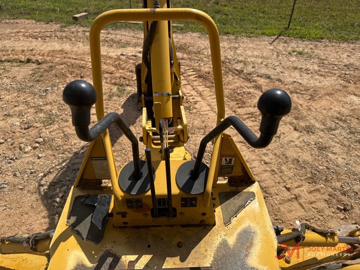 deere-110-image-25