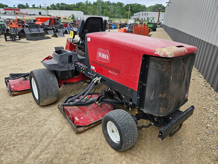 toro-groundsmaster-4500d-image-3