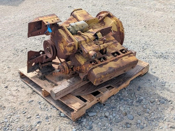 caterpillar-22-image-2