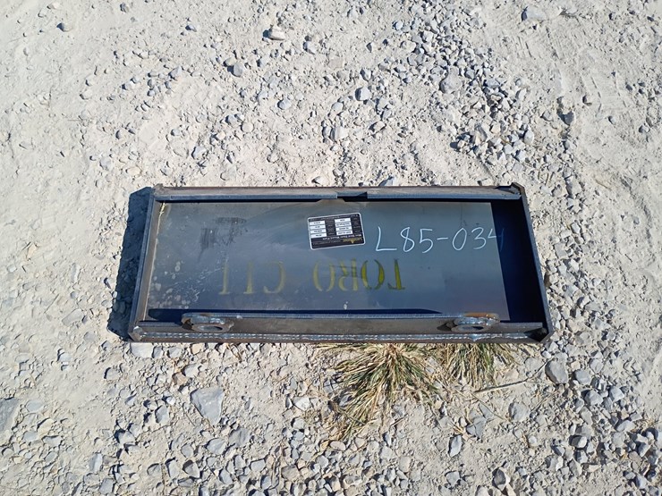 #l85-034-•-landhonor-mounting-plate-mini-skid-steer-attachment-image-1