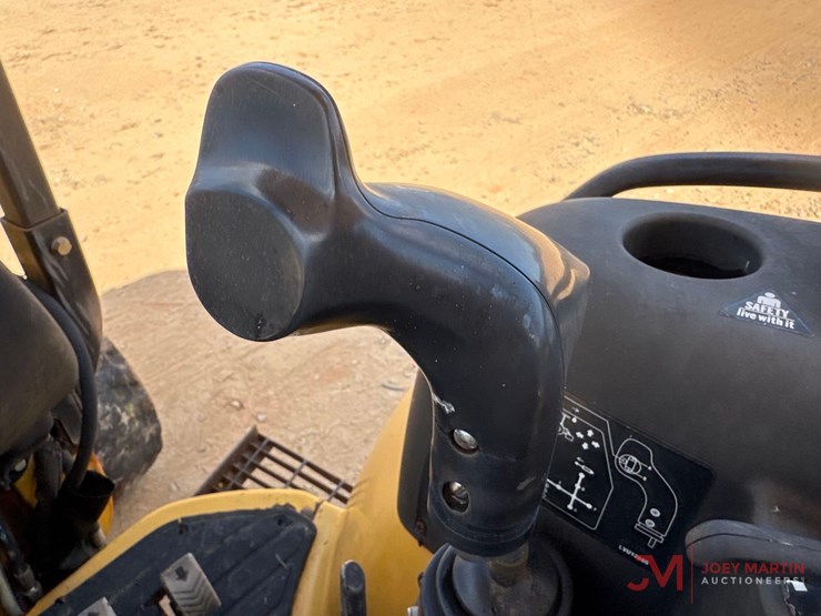 deere-110-image-27