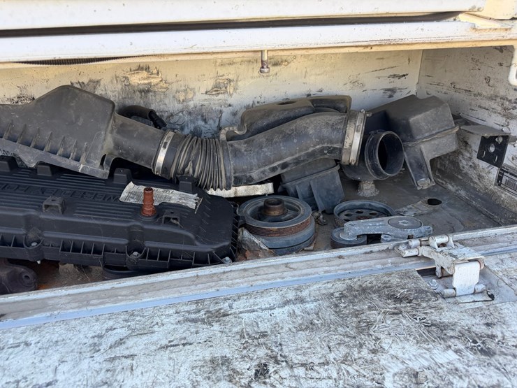 2012-ford-f350-image-47