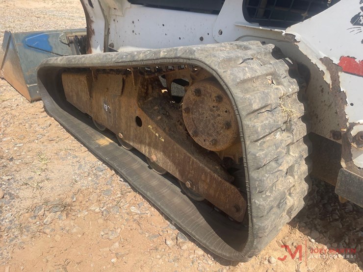 2015-bobcat-t650-image-10