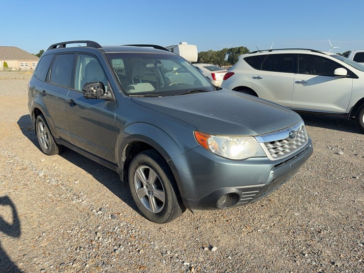 2012-subaru-forester-image-2