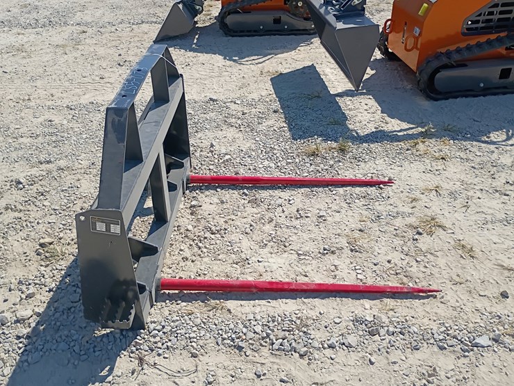 #l85-073-•-landhonor-bale-spears-skid-steer-attachment-image-4