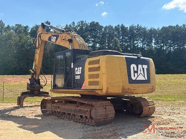 2013-caterpillar-320el-image-1
