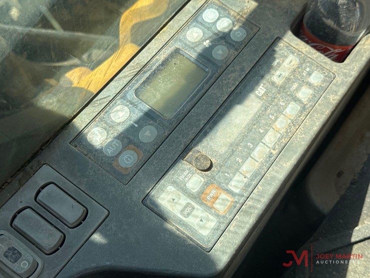 2013-caterpillar-320el-image-25