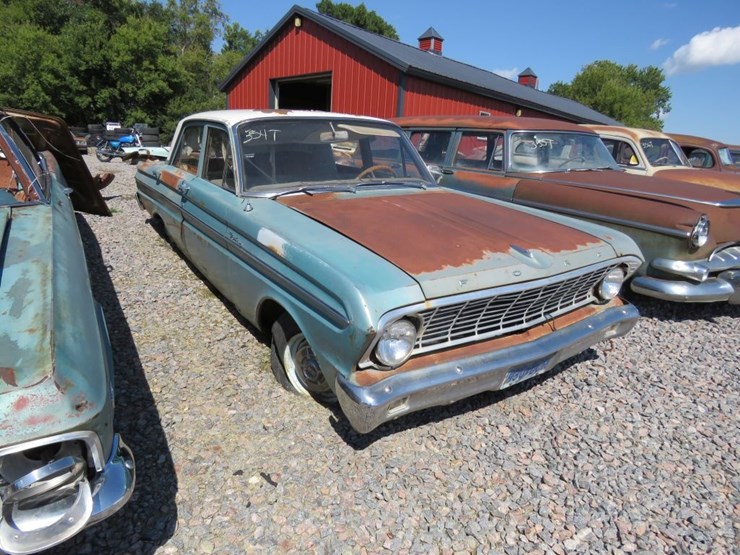 1964-ford-falcon-4dr-sedan-image-1