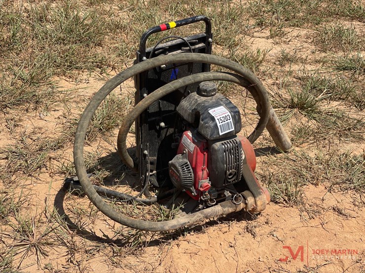 gas-powered-backpack-concrete-vibrator,-flex-shaft,-honda-gas-engine-image-1