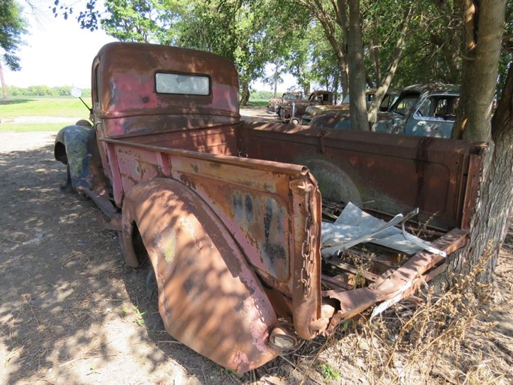 1941-ford-pickup-image-3