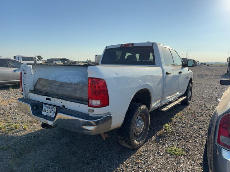 2012-dodge-ram-2500-image-3
