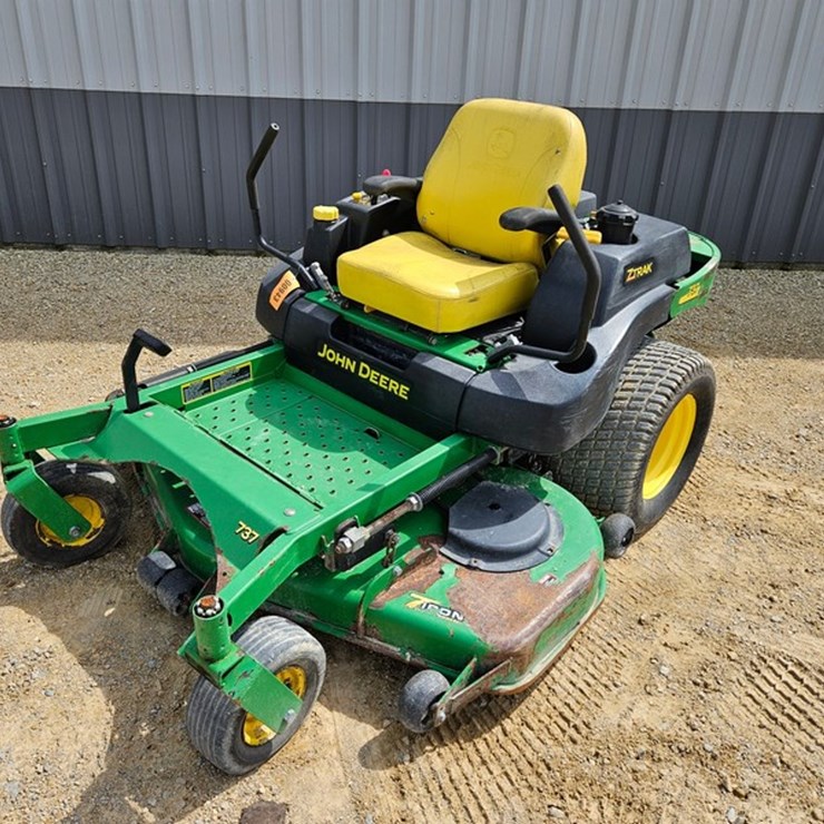 JOHN DEERE 737