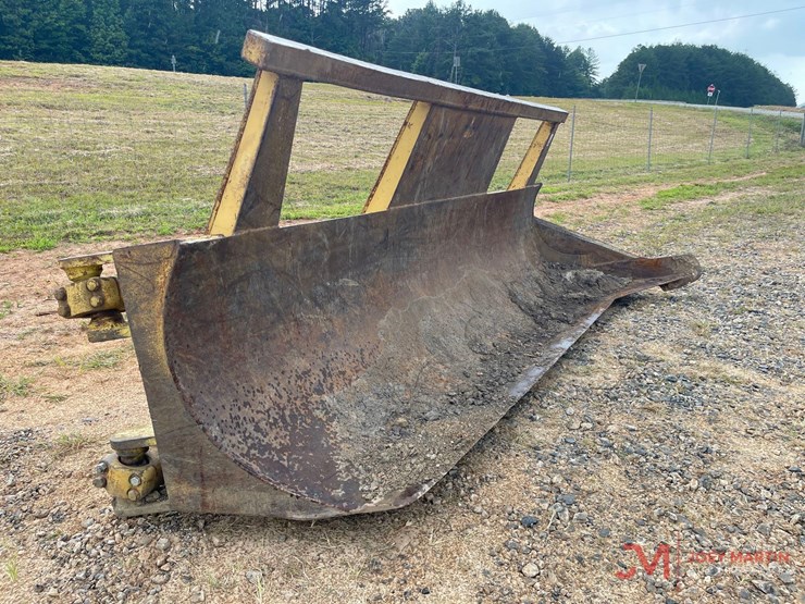 14'-kg-dozer-blade-and-arms-image-2