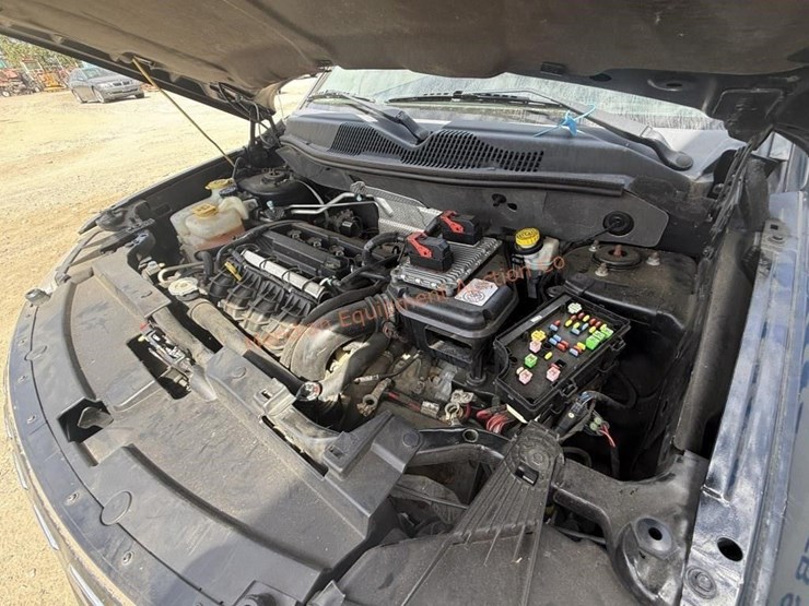 2013-jeep-compass-latitude-image-10