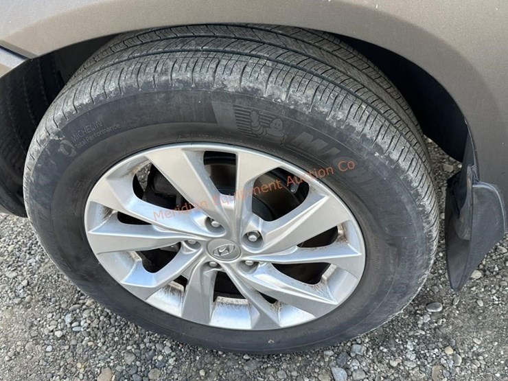 2005-hyundai-tucson-image-12