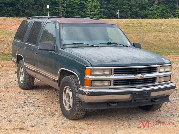 1998-chevrolet-tahoe-image-1