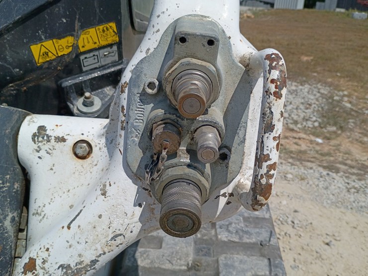 2022-bobcat-t66-image-68