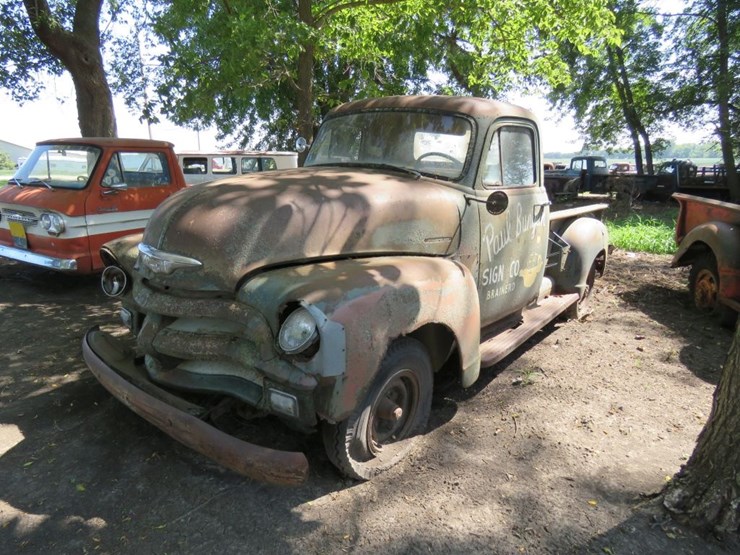 1954-chevrolet-3600-3/4-ton-pickup-with-great-patina-image-2