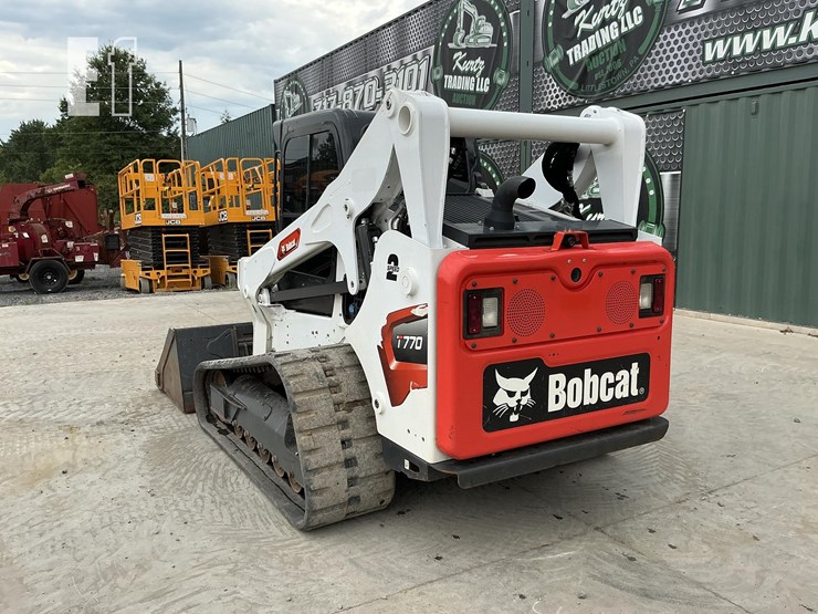 2023-bobcat-t770-image-2