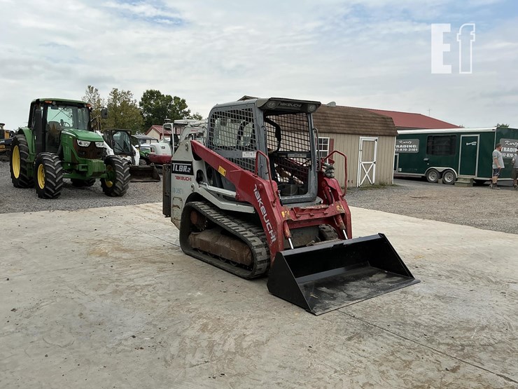 2021-takeuchi-tl8r2-image-6