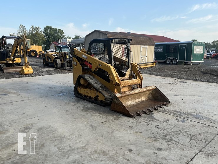 2020-caterpillar-249d3-image-6